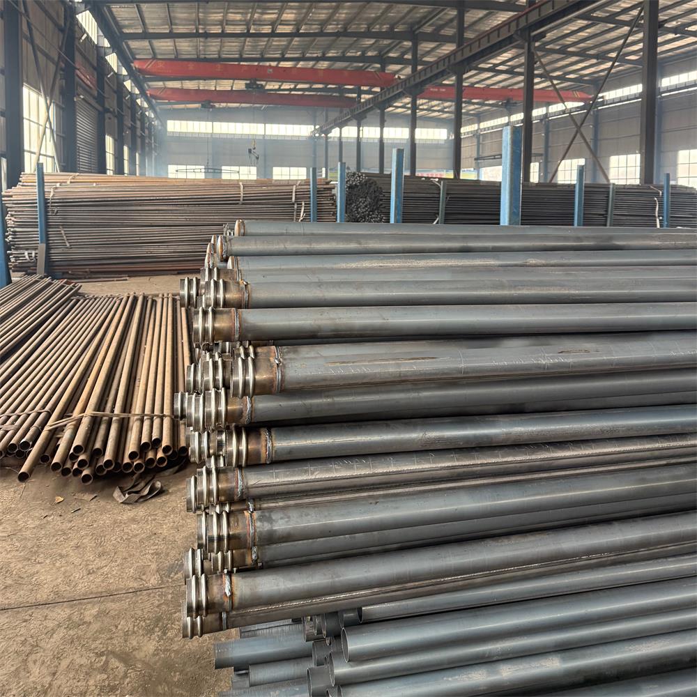 宝益德钢管漳州市销售处 厂区及加工车间